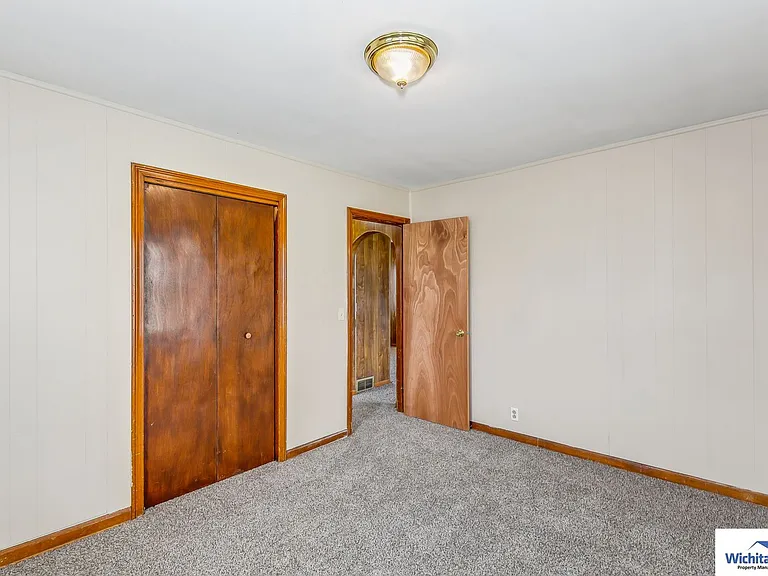 2219 N Estelle St — Photo 9