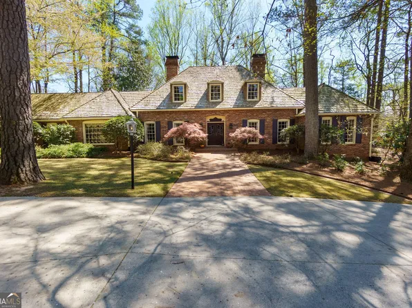 9995 Huntcliff Trce, Sandy Springs, GA 30350