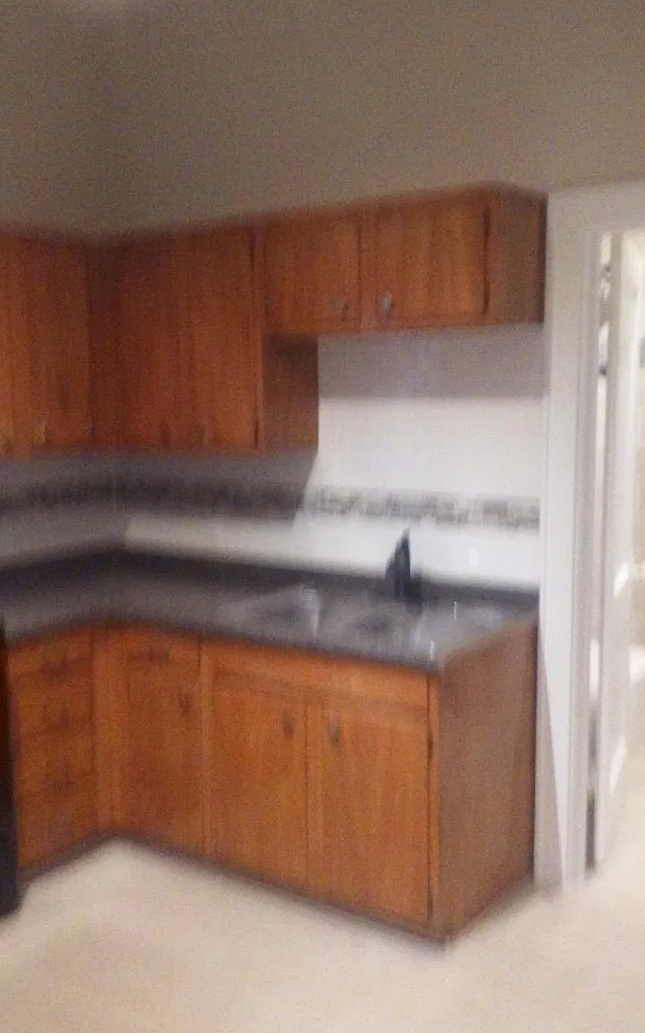 4 bed, 2052 sqft, $1,850 — Photo 3