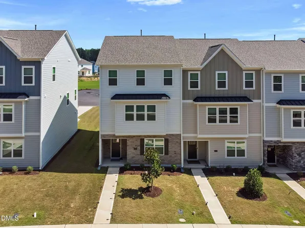 2235 Horton Park Dr, Apex, NC 27539