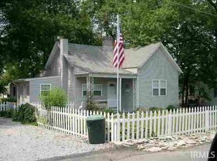 108 Franklin St, Salem, IN 47167