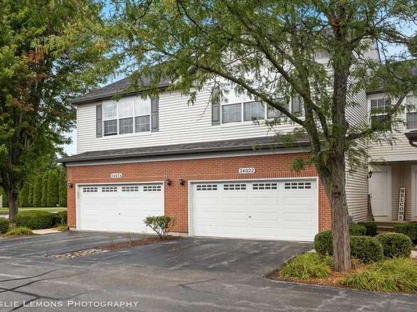 24022 W Walnut Cir, Plainfield, IL 60585