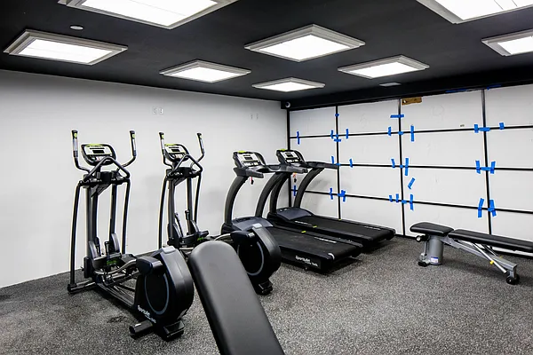 Rented by Nooklyn NYC LLC | media 63