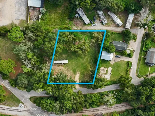 420 Legair Cir, Pensacola, FL 32505