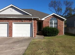 1203 Yuma St, Joplin, MO 64801