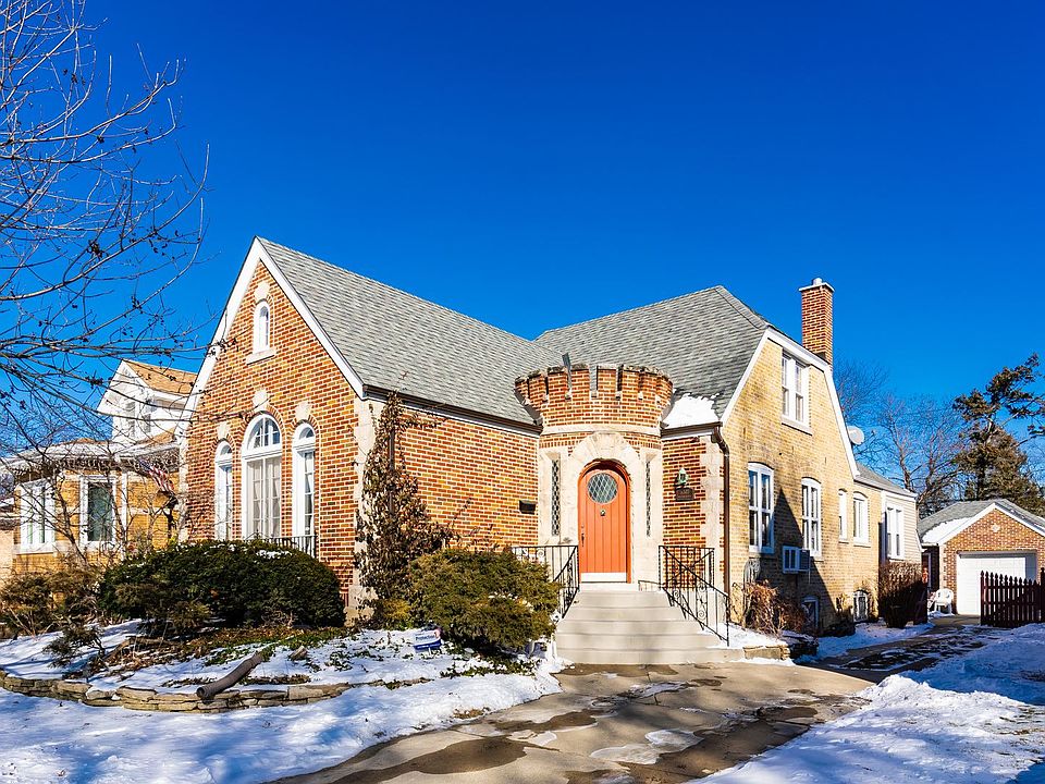 1st image of 6303 N Melvina Ave