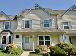 227 Knoll Dr, Blackwood, NJ 08012