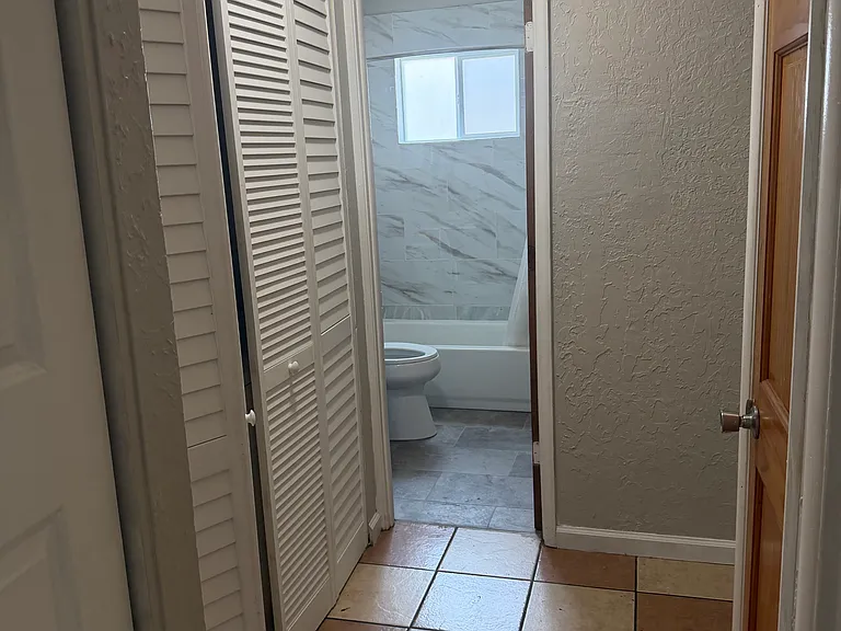 1216 Grovewood Dr — Photo 18