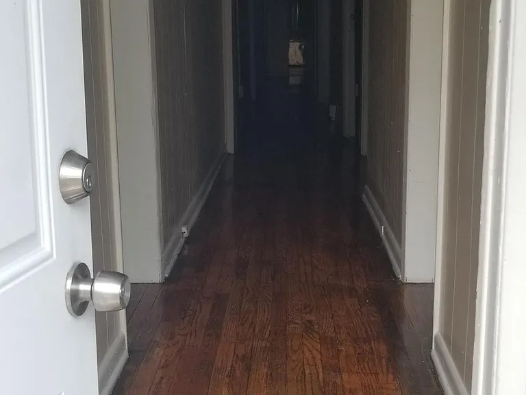 2602 Maryland Ave — Photo 2