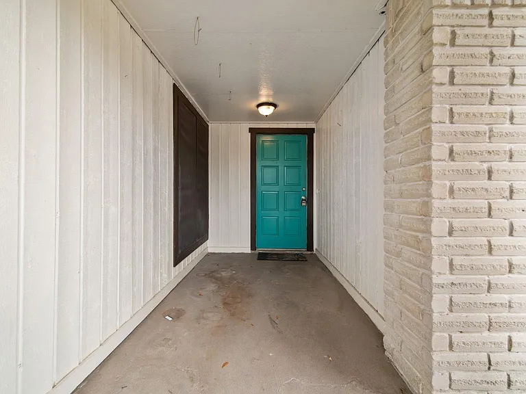 2012 Sandy Knoll Dr — Photo 3