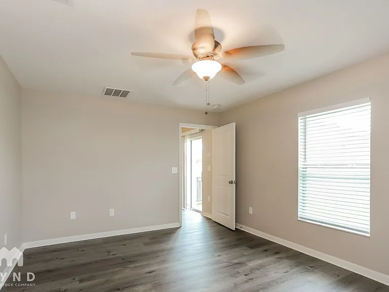 6408 Trent Creek Dr — Photo 7