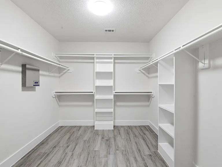 26218 Cypresswood Dr — Photo 22