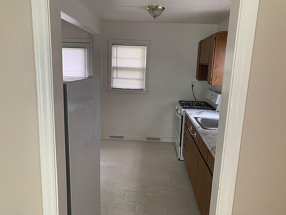 Looking into kitchen from Living room