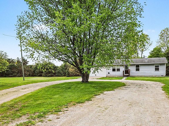 3rd image of 3449 Rich Rd