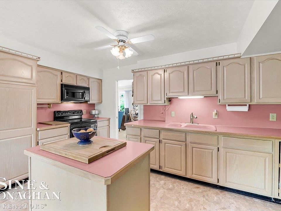 9017 Stone Rd, photo 24
