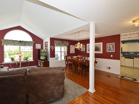 4th image of 2376 Crisfield Cir