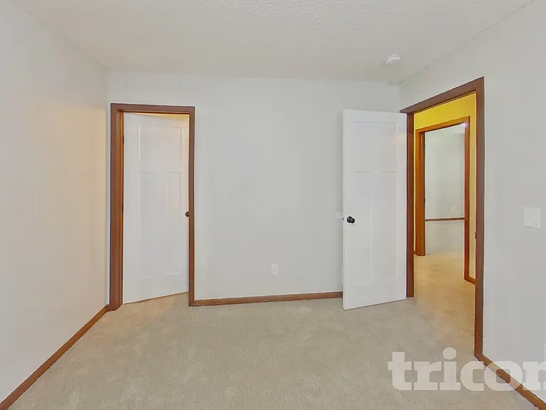 7535 Lannon Ave NE — Photo 5