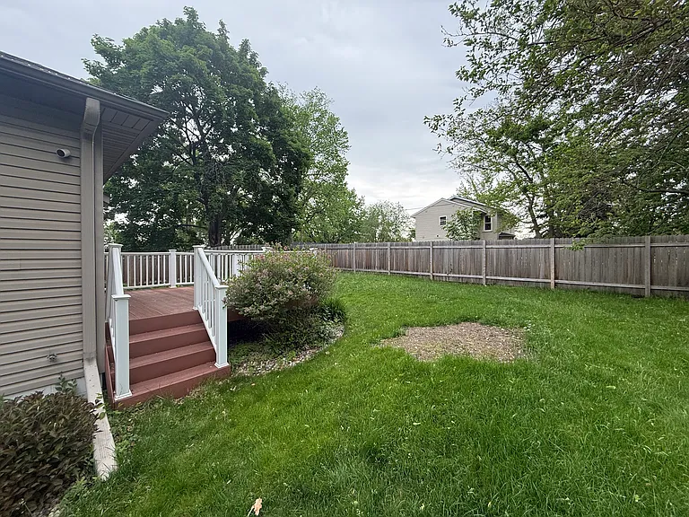 9129 Queen Ave S #NA — Photo 14