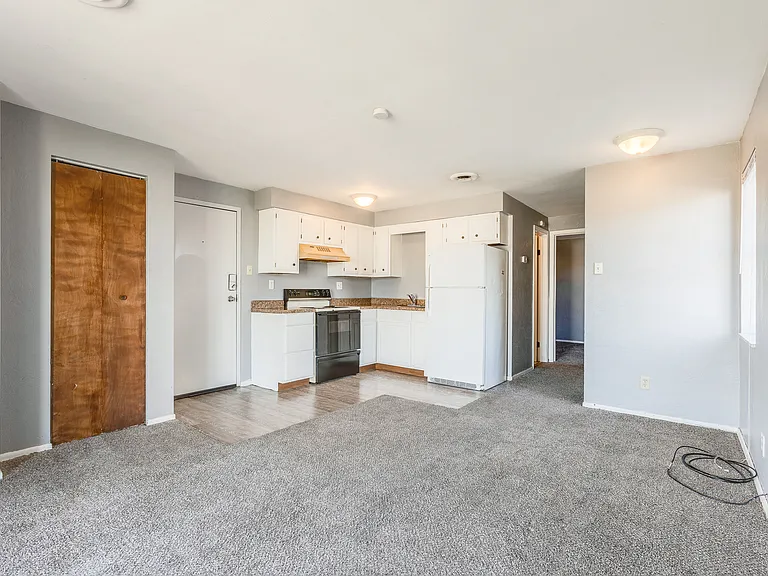 7408 Washington Ave #H — Photo 4