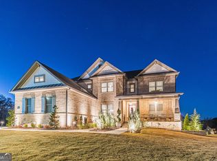755 Danescroft Way, Suwanee, GA 30024