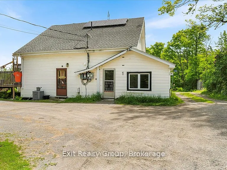 330 Black River Rd #B — Photo 2