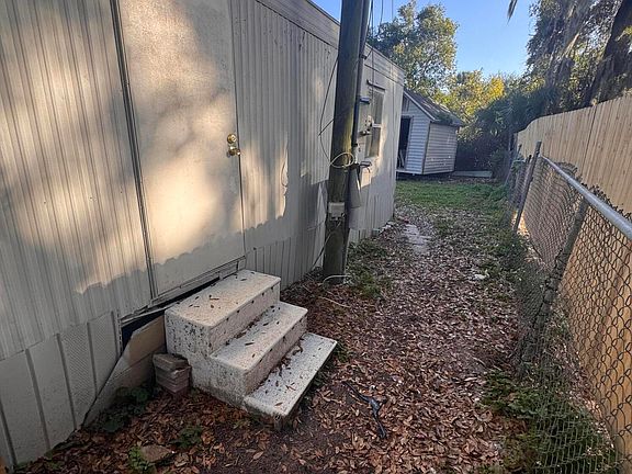 4th image of 8214 GALVESTON Avenue