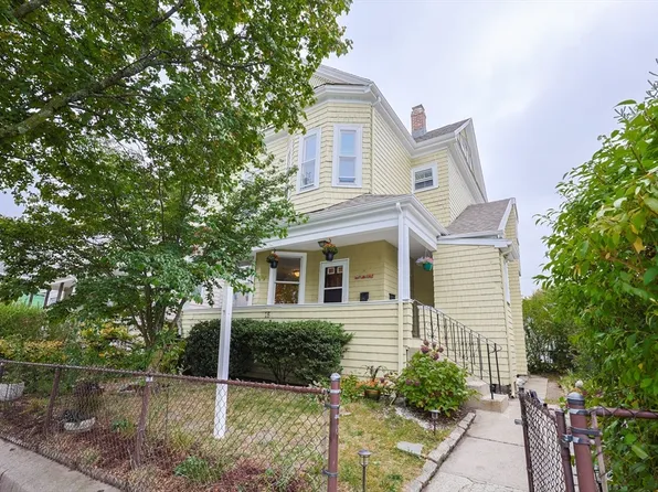 15 Newburg St #1, Roslindale, MA 02131