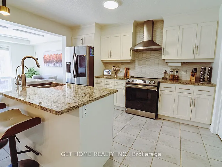 541 Starwood Dr #UPPER — Photo 8