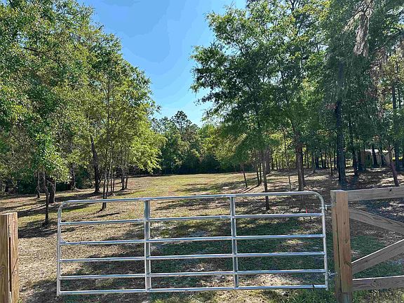 5th image of Xx Metcalf Rd