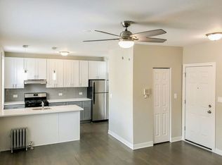5206 S Damen Ave #3, Chicago, IL 60609