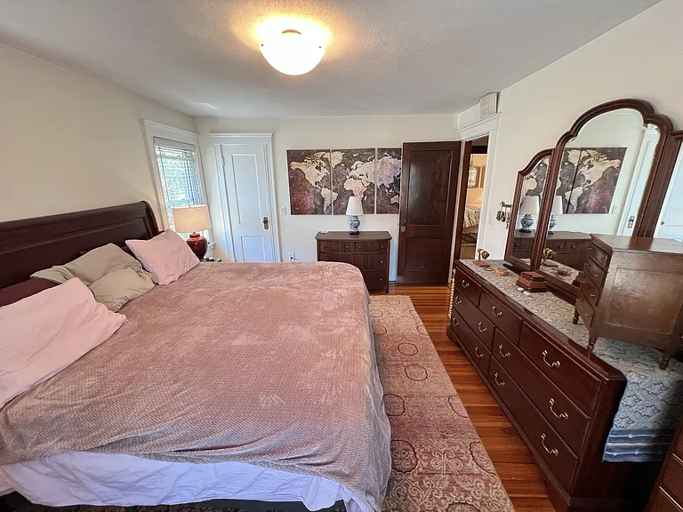 68 Winsor Ave — Photo 28