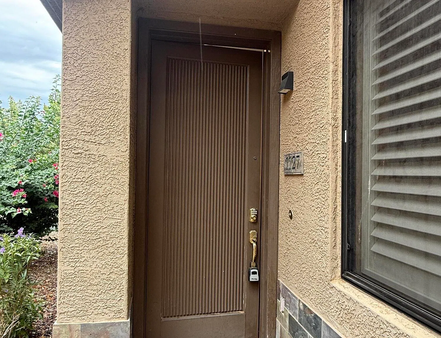 2 bed, 2.0 bath, 1344 sqft, $2,395 — Photo 3