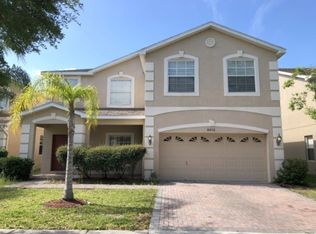 8826 Royal Enclave Blvd, Tampa, FL 33626