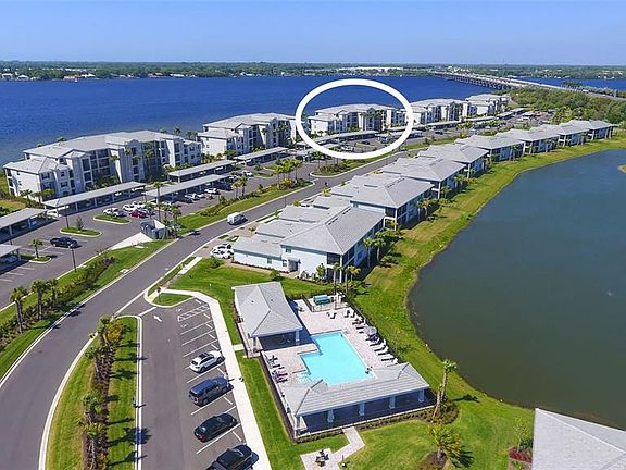 2nd image of 1010 TIDEWATER SHORES LOOP #406