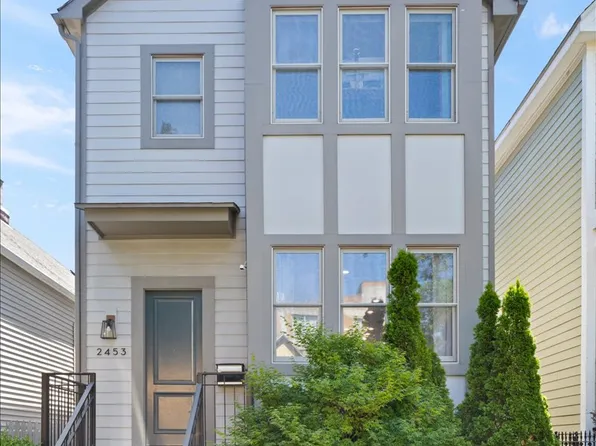 2453 N Richmond St, Chicago, IL 60647