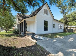 605 N Main St, Winnsboro, TX 75494