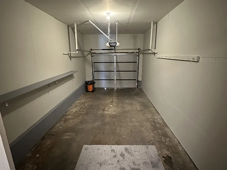 2411 N Kruse Ave #4 — Photo 7