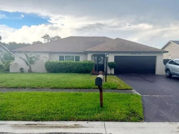 8413 Linden Way, Lake Worth, FL 33467
