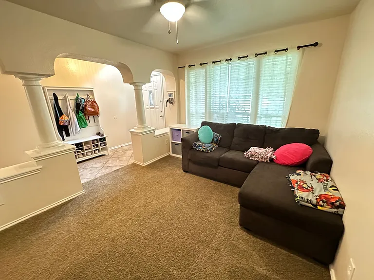 5203 Causeway Ct — Photo 13