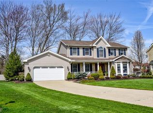 19527 Winding Trl, Strongsville, OH 44149