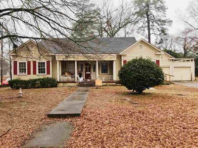 610 E Young St, Longview, TX, 75602