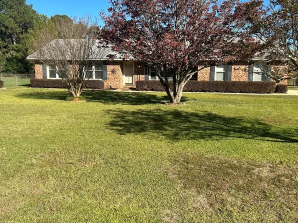 2865 Sheridan Dr, Dalzell, SC 29040