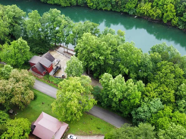 487 Straight Branch Rd, Speedwell, TN 37870