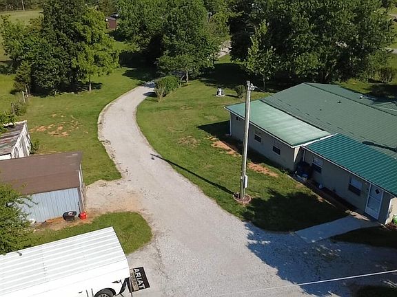 5th image of 150 Boston Hill Rd