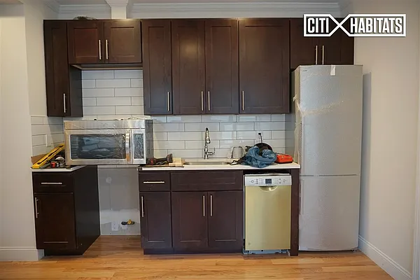 Rented by Citi Habitats | media 9
