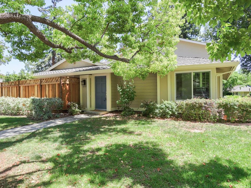 1st image of 1373 Arbor Park Dr