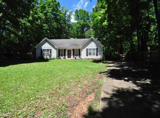 120 Waterview Dr, Lagrange, GA 30240