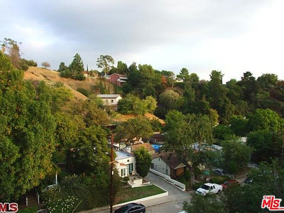 3rd image of 1421 N Highgate Ave