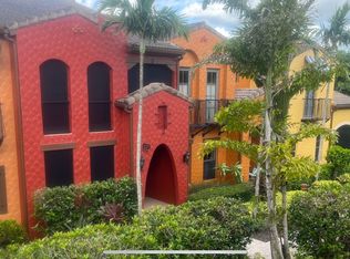 9155 Delano St, Naples, FL 34113