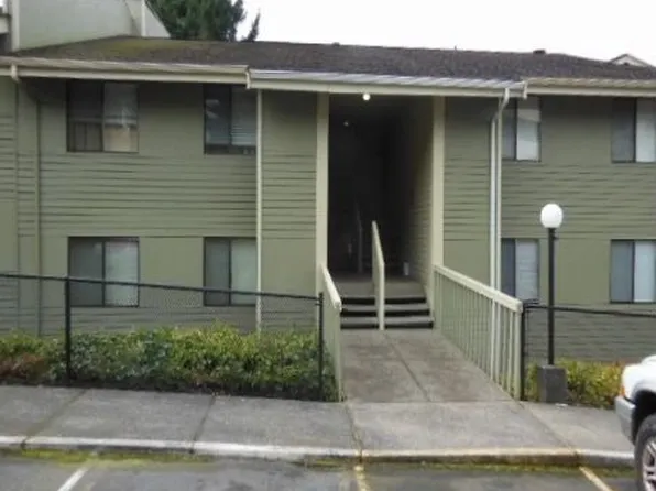 20183 Vikings Crest Loop NE #205, Poulsbo, WA 98370